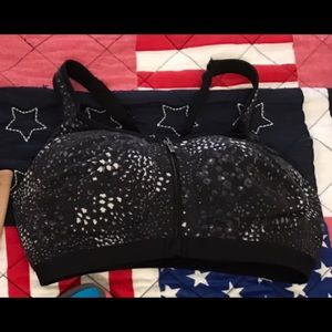 Victoria’s Secret sport bra